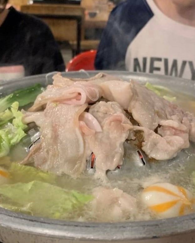 ร้านนายตอง หมูกระทะ สาขาหลังมหาลัยขอนแก่น