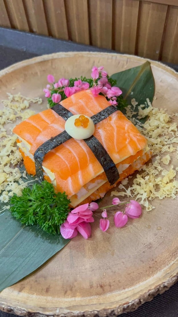 Nigiwai Sushi  Rawai Phuket
