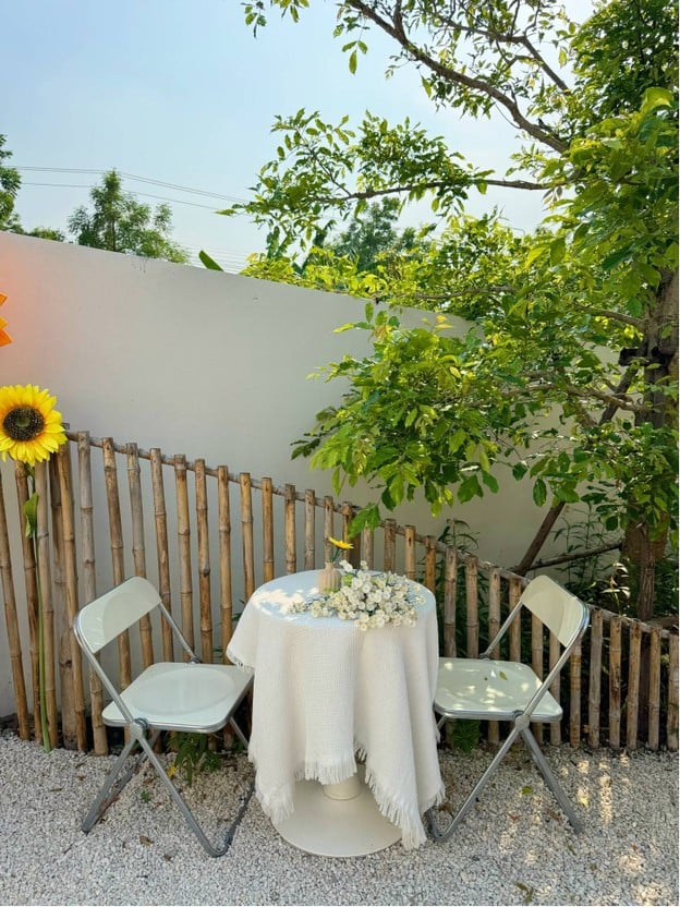 Lamoonnee : ละมุนนี -