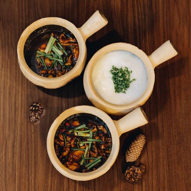 เมนูของร้าน Geylang Lor9 Thailand 芽茏九巷活田鸡 ต้นตำหรับเกลังโจ๊กกบ จากสิงคโปร์ (ร้านอาหารไทย-จีน) แยกไฟแดงราโด้