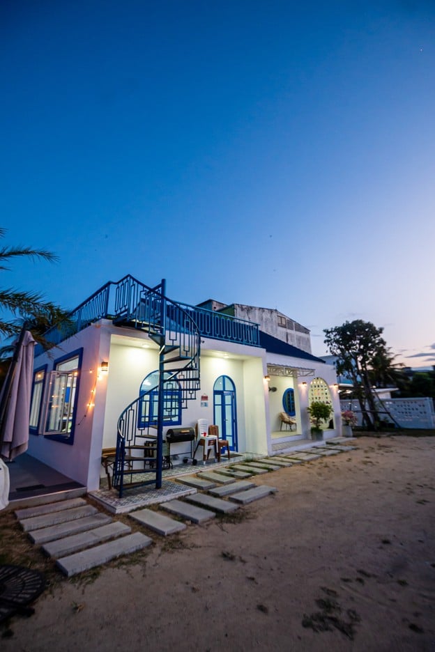 JAiDEE GLAMPiNG