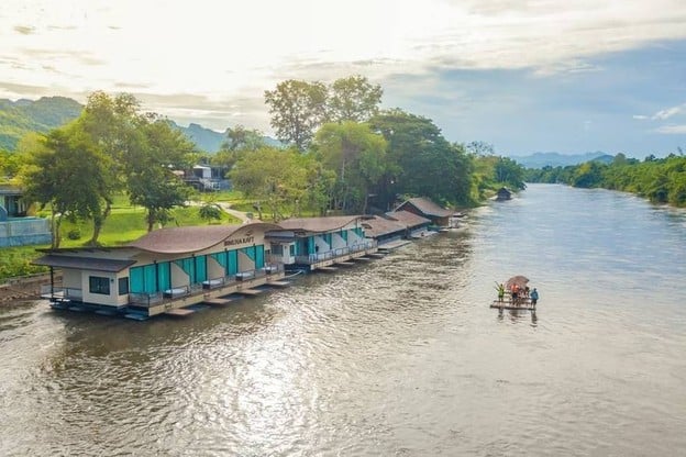 แนะนำ รีสอร์ทสำหรับคู่รัก กาญจนบุรี โอบกอดด้วยขุนเขา สายน้ำ