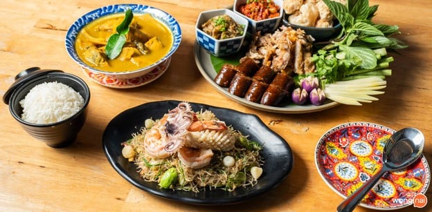 Thai Niyom Cuisine มหาทุนพลาซ่า