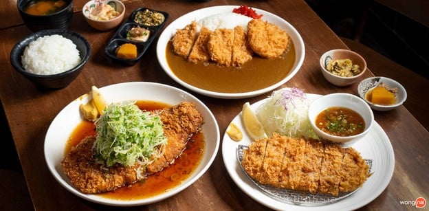 Bekku Tonkatsu BTS สนามเป้า