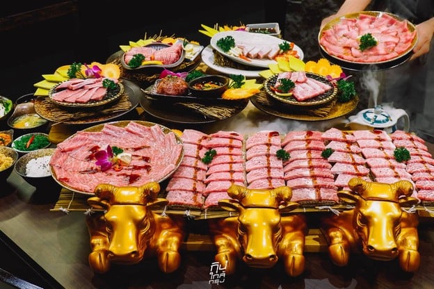 เนื้อล้วนล้วน ปิ้งย่างอิซากายะสไตล์ญี่ปุ่น สาขาทาวน์อินทาวน์