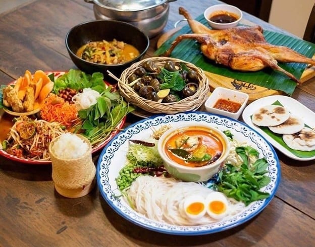 เมนูของร้าน ส้มตำหมื่นล้าน
