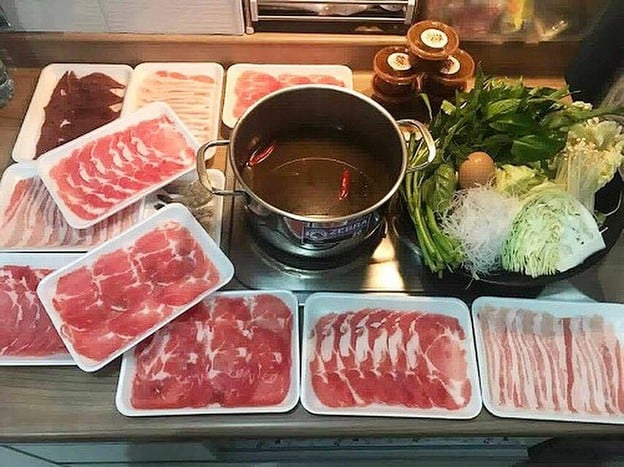 แจ่วฮ้อนพาเพลิน ลาดพร้าววังหิน