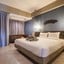 Loft Mania Boutique Hotel