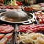 หมูกระทะชั่งกิโล พันละวัน ตลาด 100 ปี