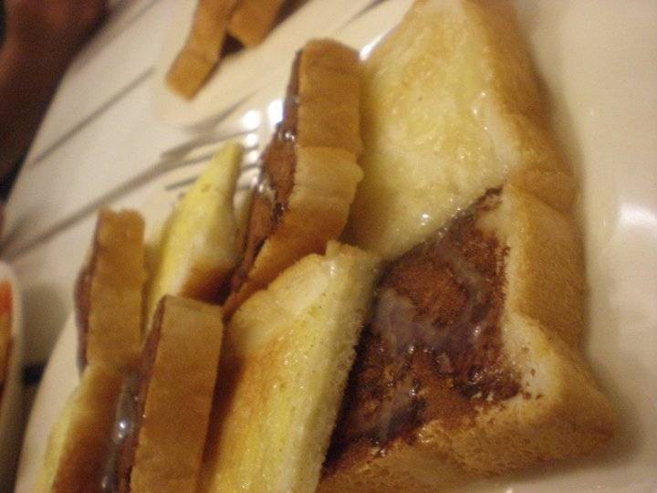 ปังช็อกโกนมแสนอร่อย