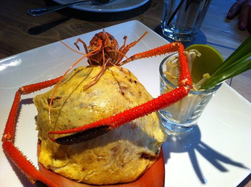 หุหุ อันนี้มีคนตั้งชื่อให้ ผัดไทยกุ้งหวงไข่ 555 