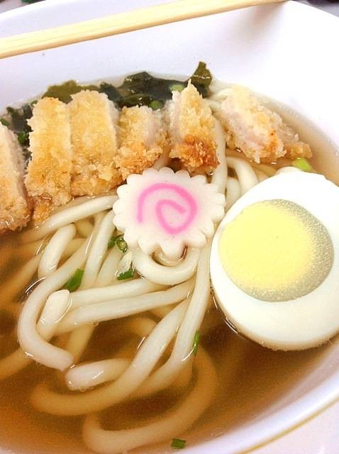 Tonkatsu udon
อุด้งหมูทอด