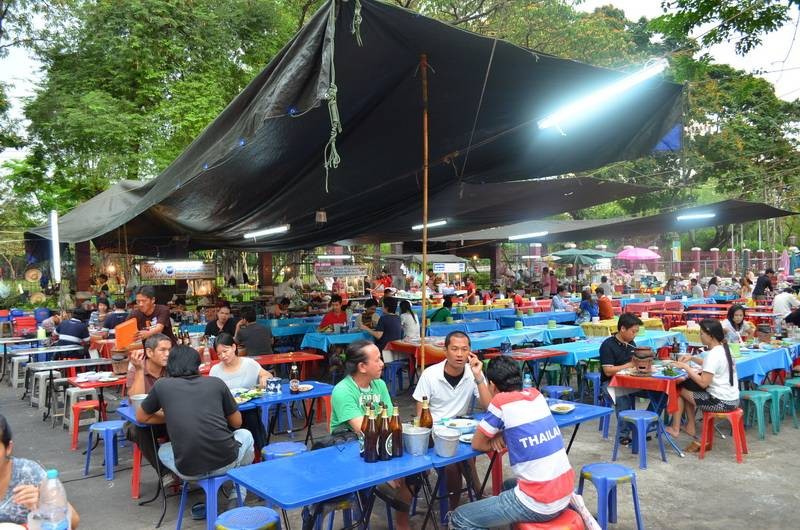 มีหลายร้านเลย