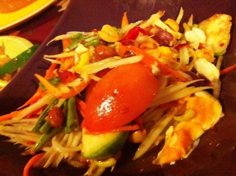 ส้มตำไข่เค็ม