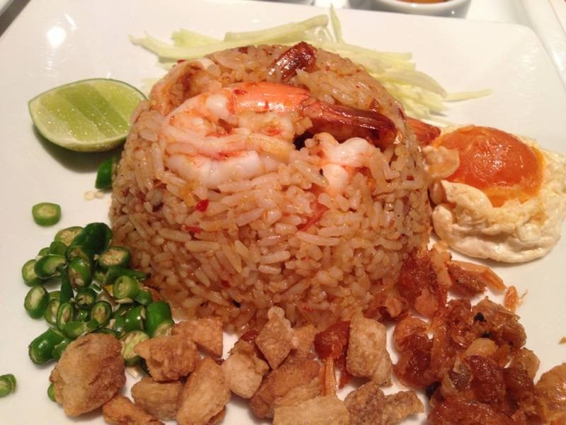 ข้าวน้ำพริกเผากุ้ง