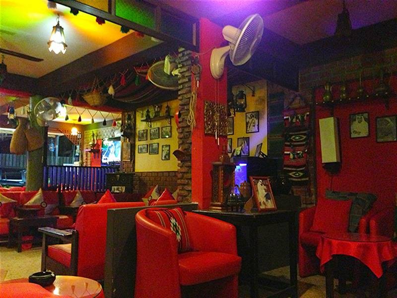 Shisha 100 bath
Hot tea 40 bath