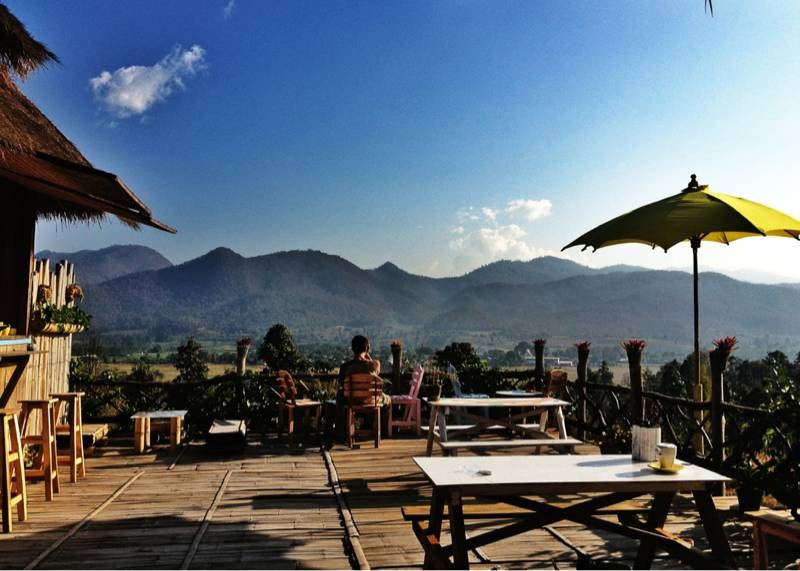 บรรยากาศ ราคา ฟรี แถมอากาศ บริสุทธิ์ แถมฟรี WiFi