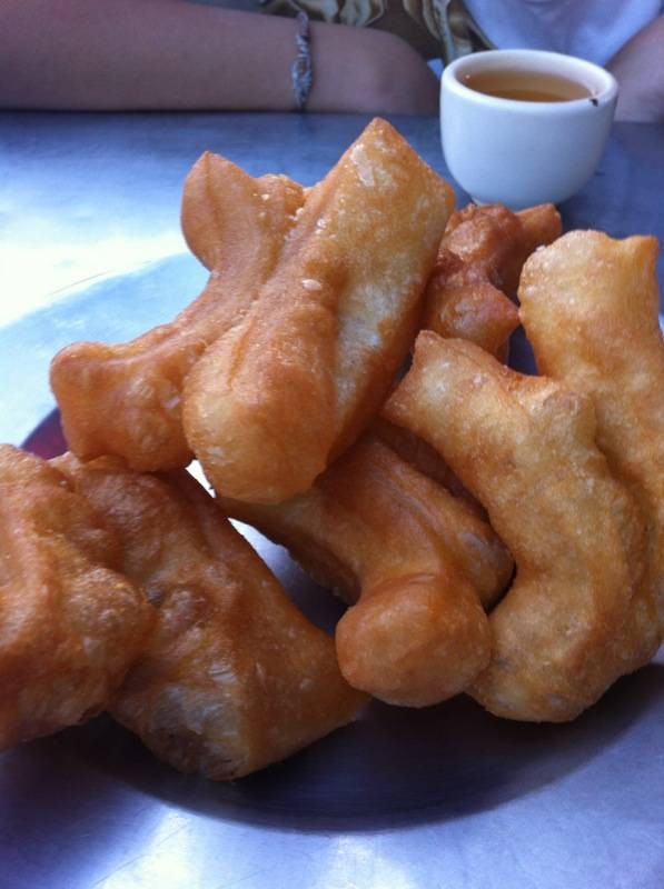 ปาท่องโก๋