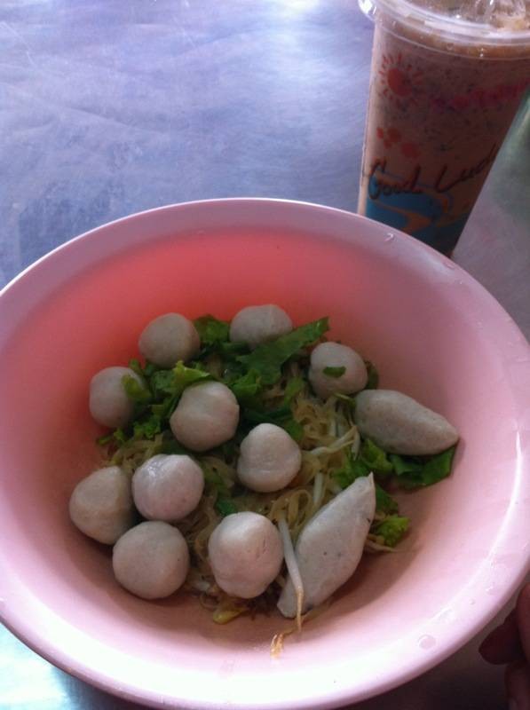 บะหมี่ลูกชิ้น