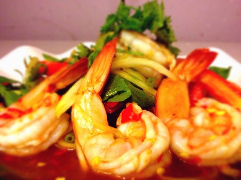 ยำกุ้งสด