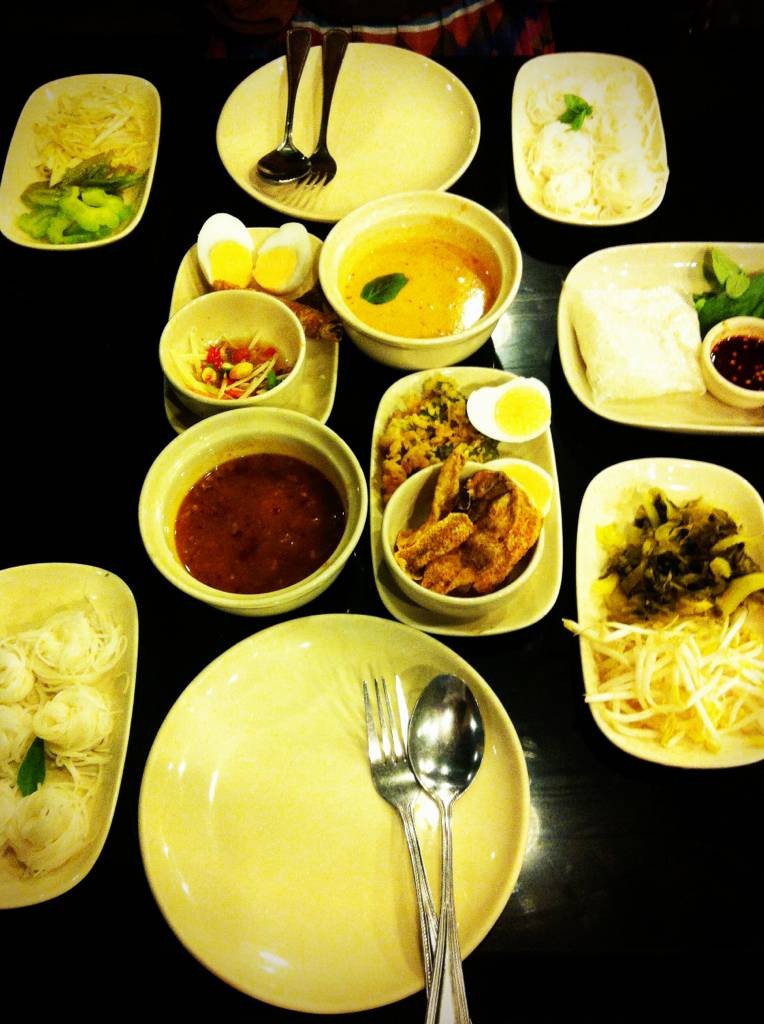 ชุดใหญ่เลย