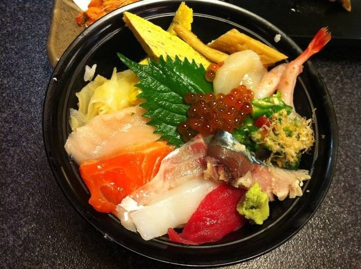 ใครสนชักชามมั้ยครับ บินไปกินเลย^^