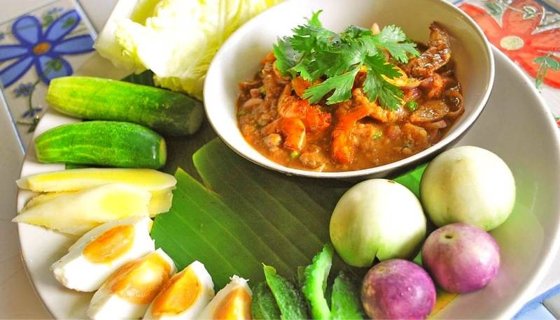 น้ำพริกกุ้งเสียบ