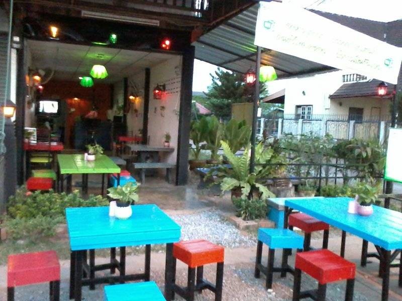 ร้านโฟล์คอิน