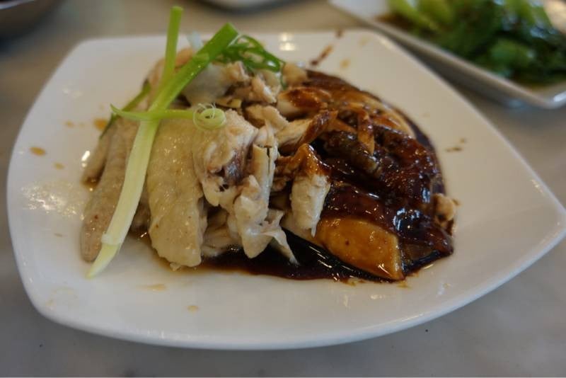 ไก่สับ สองแบบ Stream และ Soya Sauce