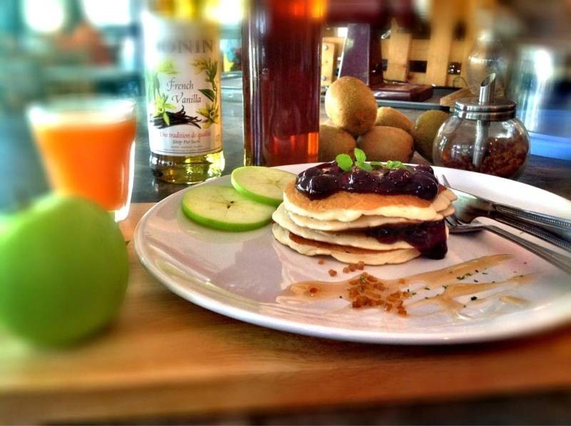Raspberry Pancake @Merrcy Coffee&Cuisine 