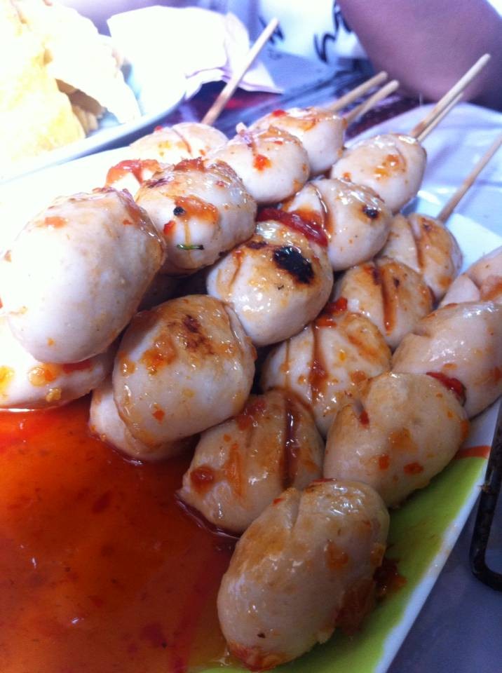 ลูกชิ้นปิ้ง