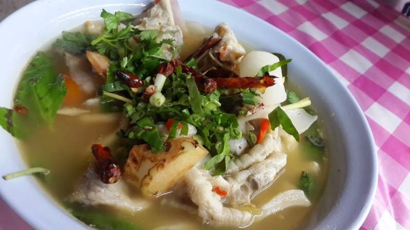 ซุปเปอร์ขาไก่ เปื่อย กินง่ายครับ