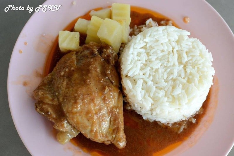 ข้าวไก่อบซอส 