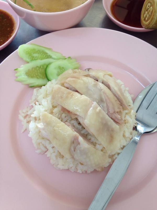 ข้าวมันไก่เนื้อน่อง