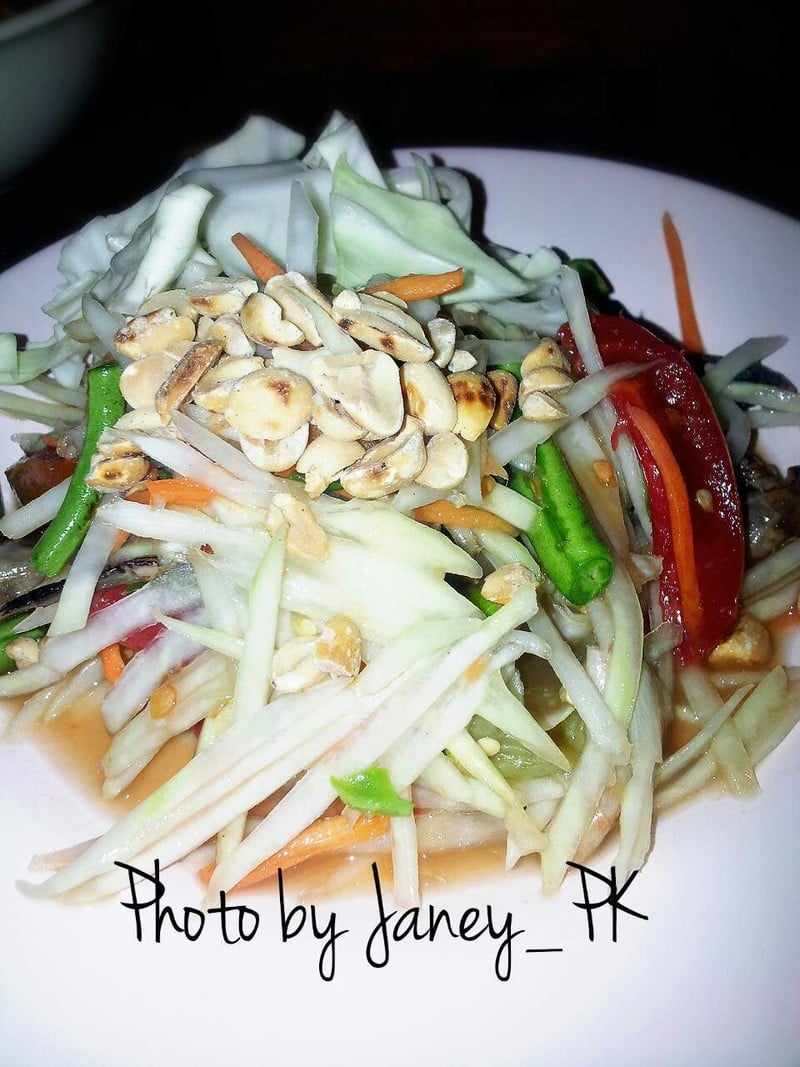 ตำไทยใส่ปู