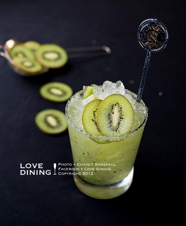 Kiwi Caipiroska