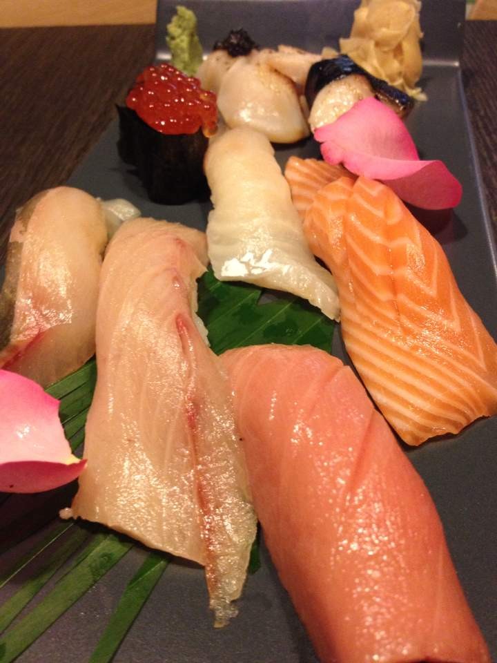 ชูชิจานนี้ราคาเชียดสองพัน