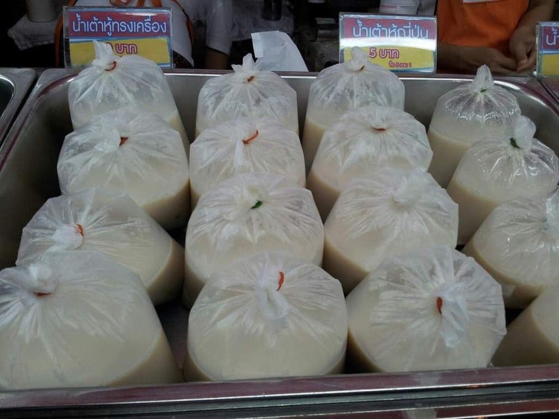 น้ำเต้าหู้