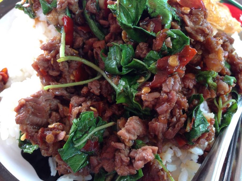 ซูม กะเพราเนื้อสับ