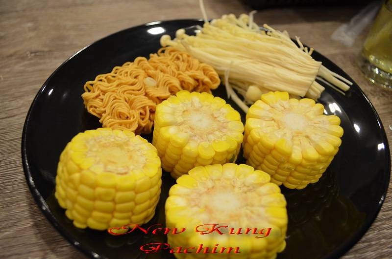 แต่ละอย่างสดใหม่ทั้งนั้น