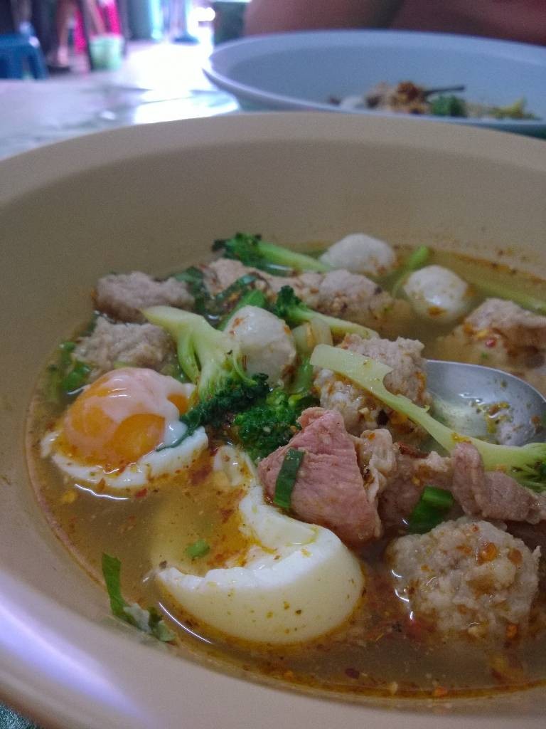 เกาเหลาต้มยำ 
