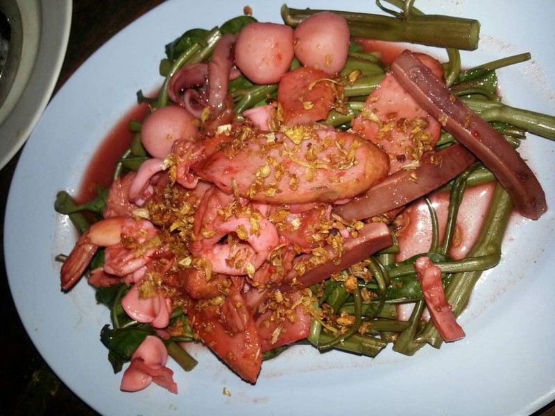 เย็นตาโฟแห้ง