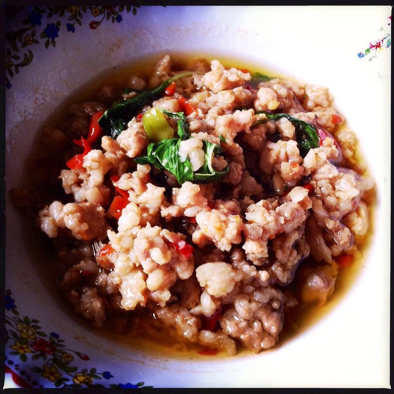 กระเพรามันติดหมู