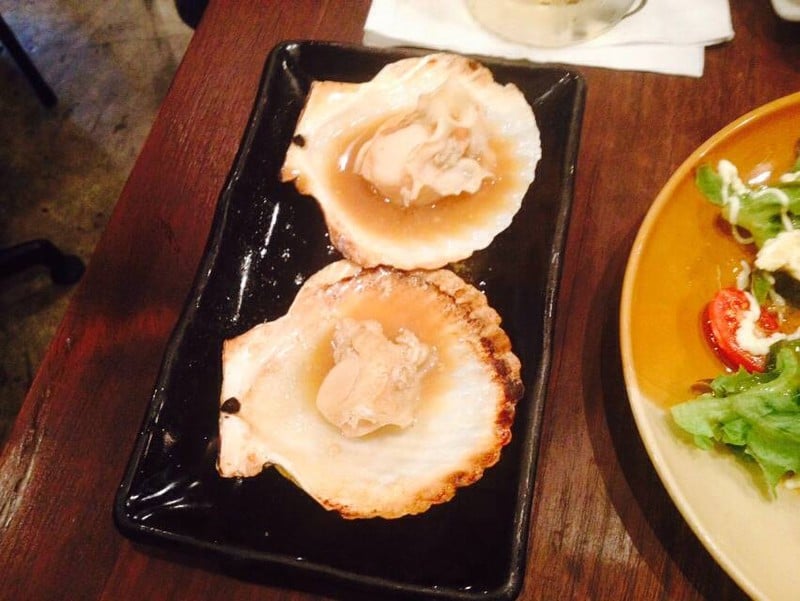 หอยเชลล์ย่างเนย