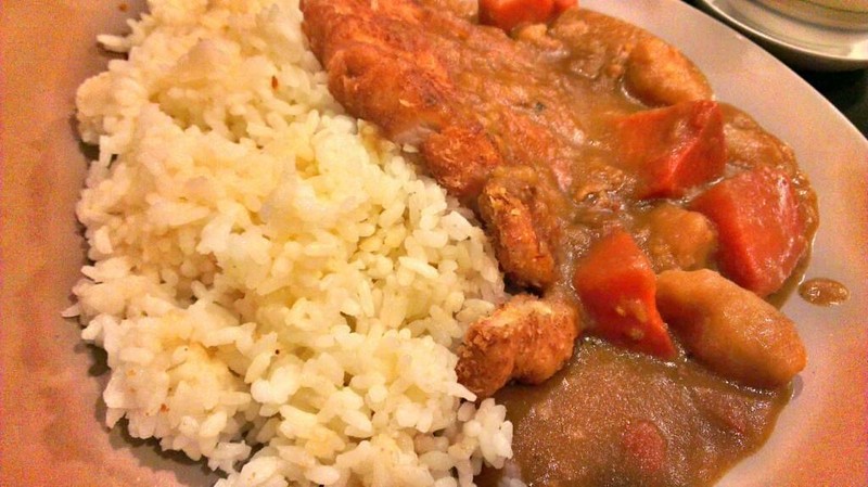 ข้าวแกงกะหรี่หมูทอด