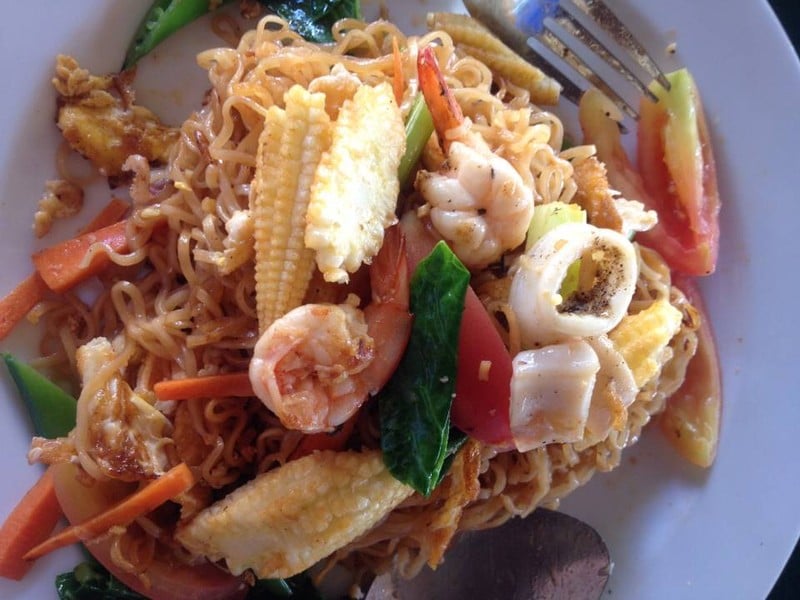 ผัดมาม่าทะเล 40 บาท