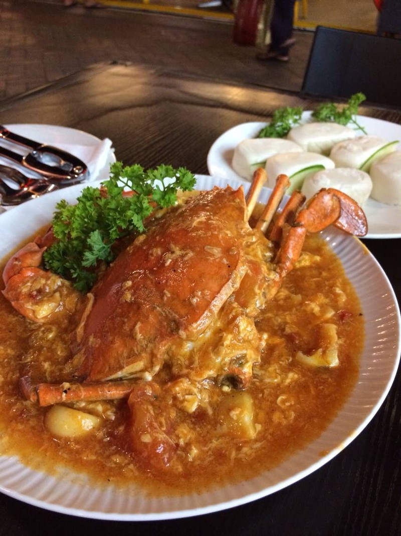 Chilli Crab เสริฟพร้อมหมั่นโถวร้อนๆ เบาๆช่วงหัวค่ำ