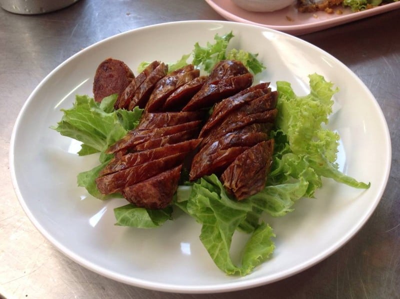 กุนเชียงอร่อย. มันน้อย