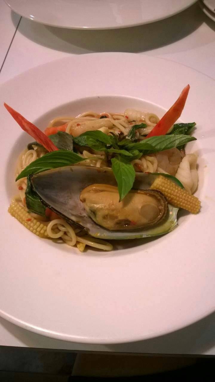 สปาเก็ตตี้ขี้เมาทะเล