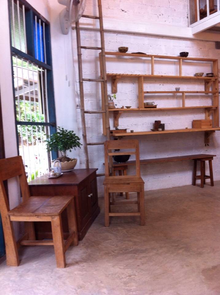 บรรยากาศภายในร้าน เล็กๆแต่ตกแต่งสวย